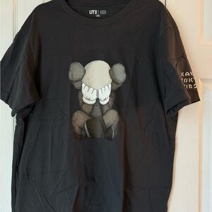 KAWS / Uniqlo tee